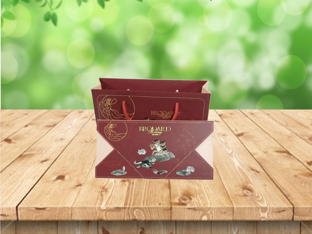 hop-2-banh-brodard-2016